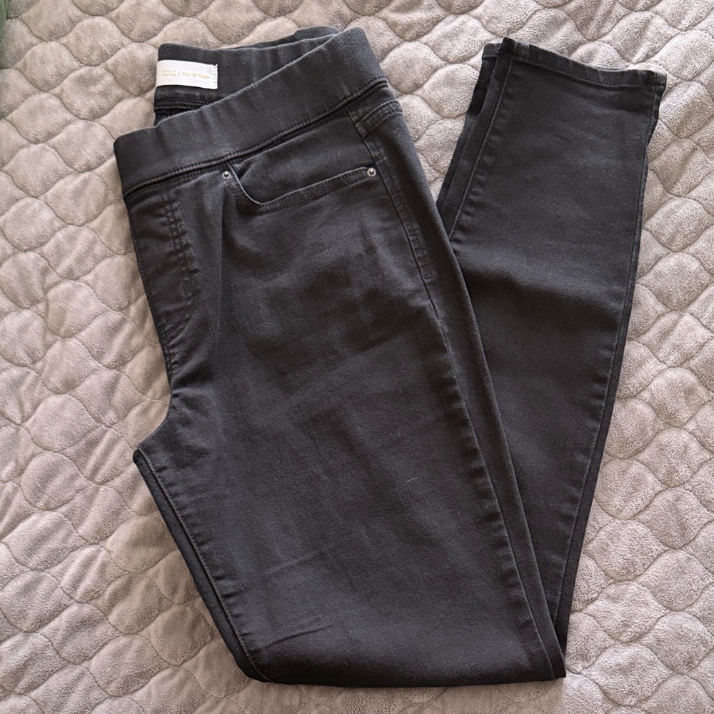 Levi's Women's Black Jeggings